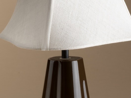 Lampe de table Pointe — détail