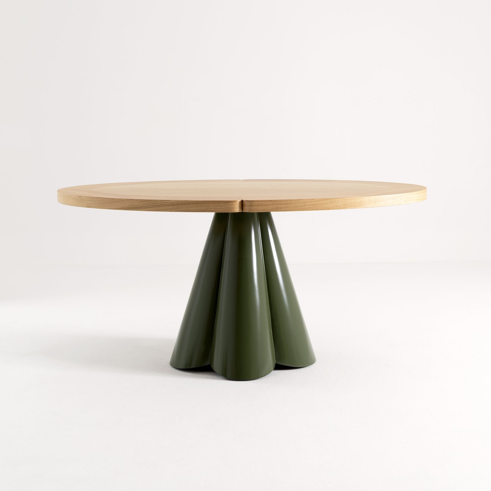 Table Pointe