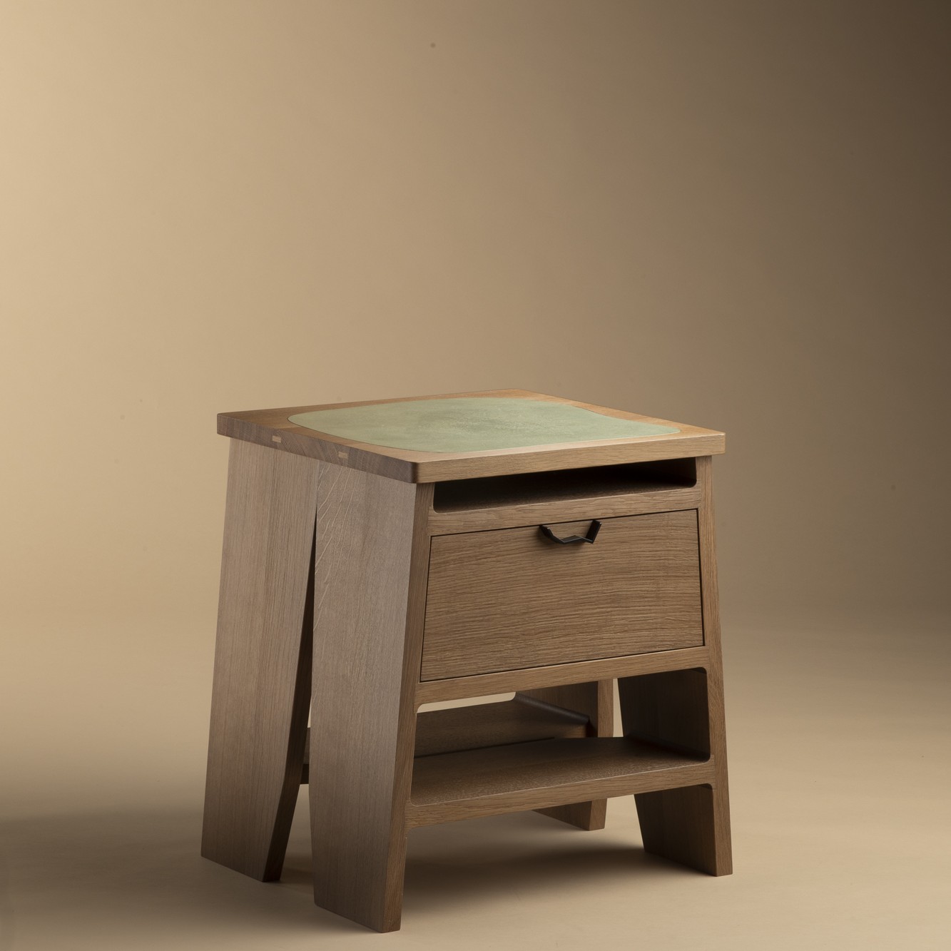 Table de chevet Atelier par Hartis — vue 1